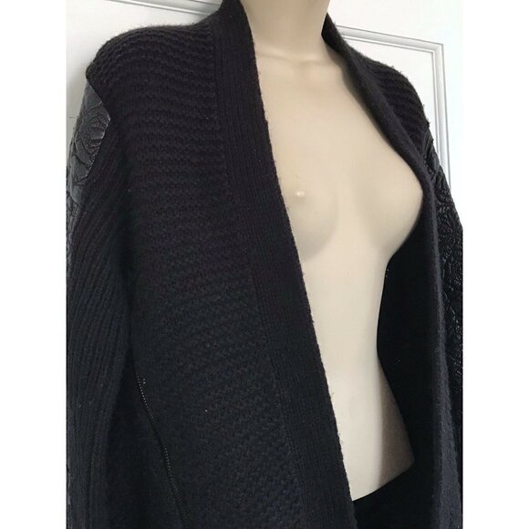 Moth Anthro Oltrarno Black Wool Blend Cardigan - Picture 3 of 9